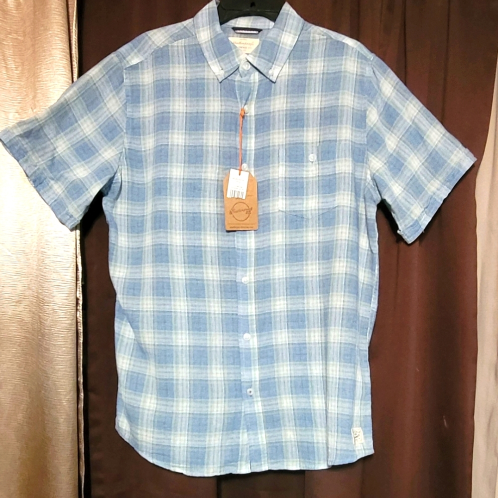 New With Tags.Weatherproof Light Blue Checkered Men's Shirt